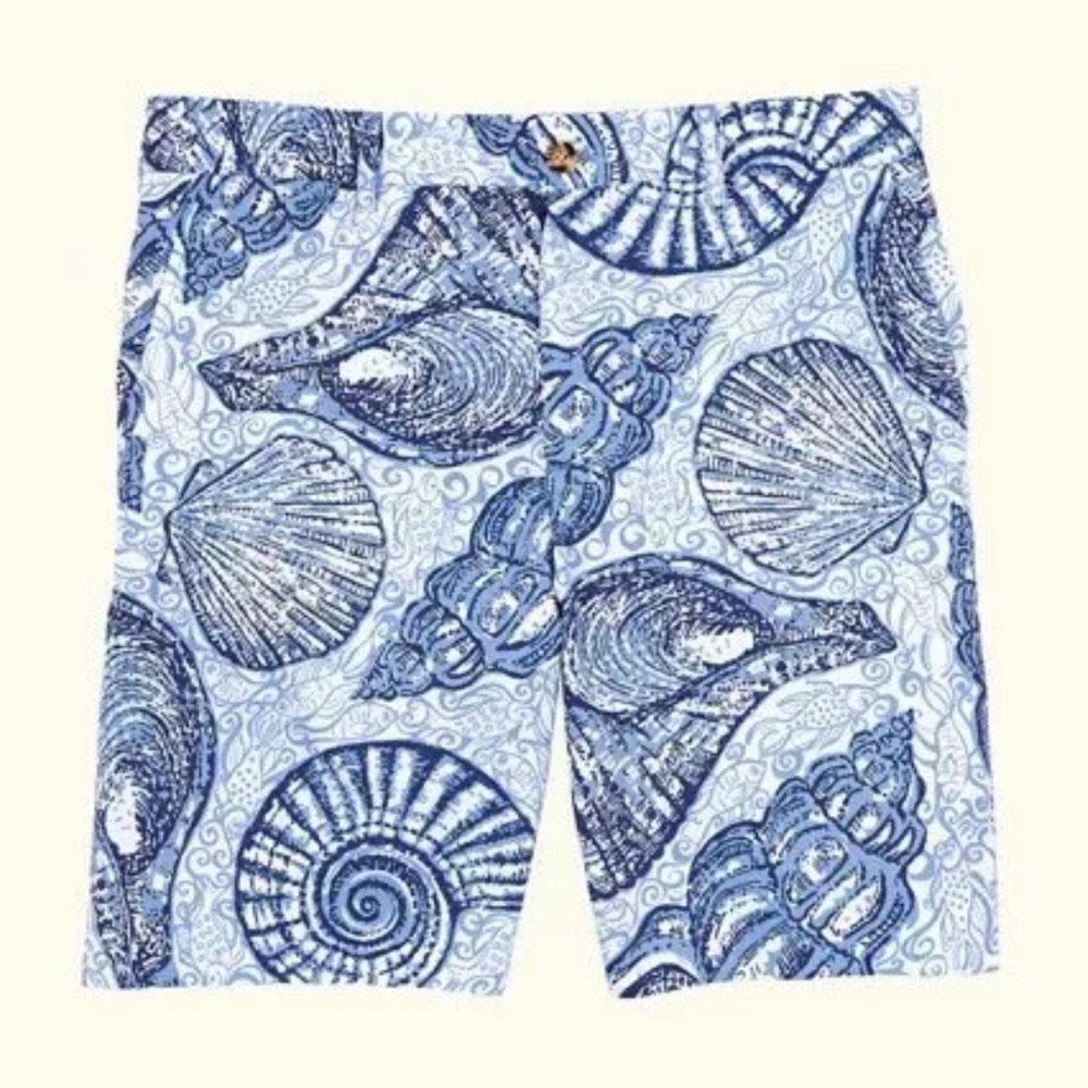 Lilly Pulitzer Men’s Beaumont Short in Stuffed Shells Print